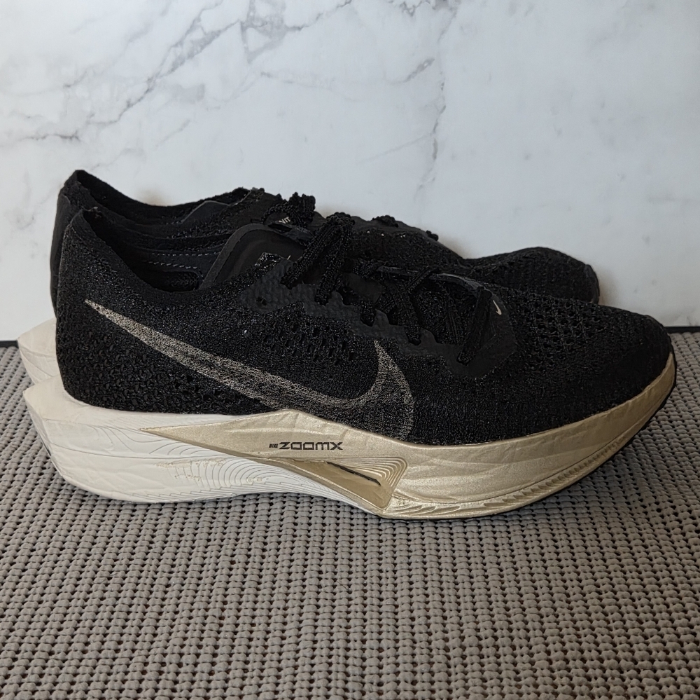 Nike Womens Vapor Fly 3 Road Racing Sneakers Shoes Black Gold 7 (DV4130-002)